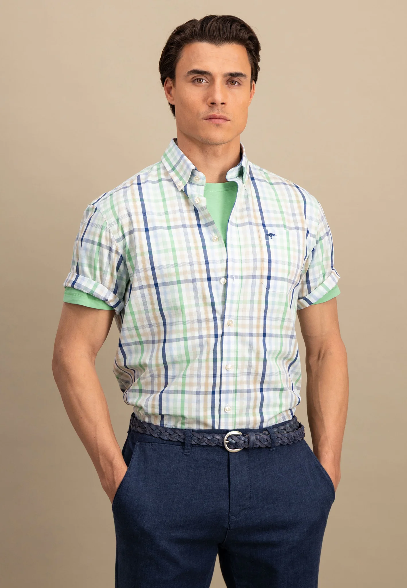 Fein kariertes Halbarm-Hemd mit Logodetail - Image 9