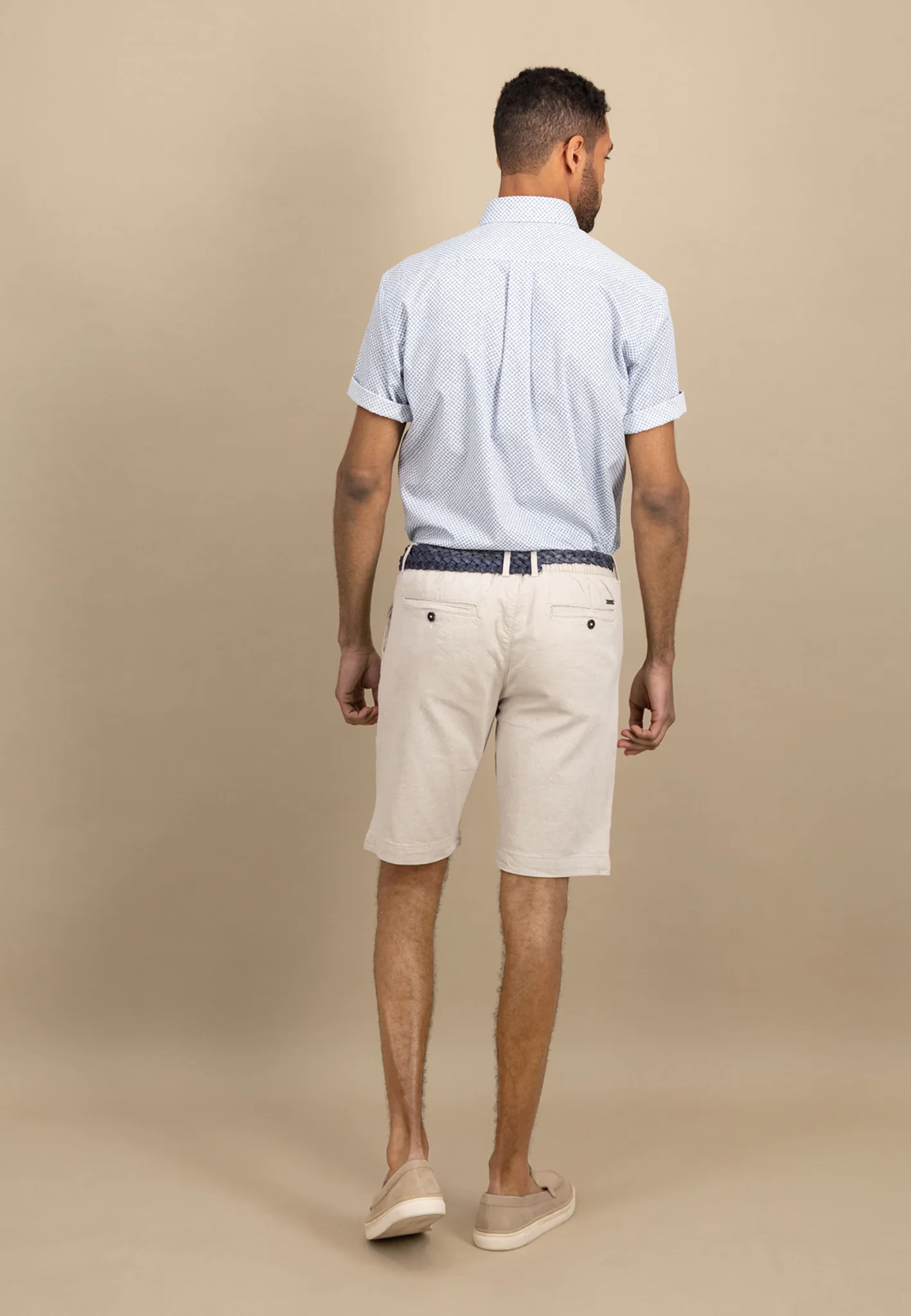 Halbarm-Hemd aus Baumwolle mit Print - Image 8