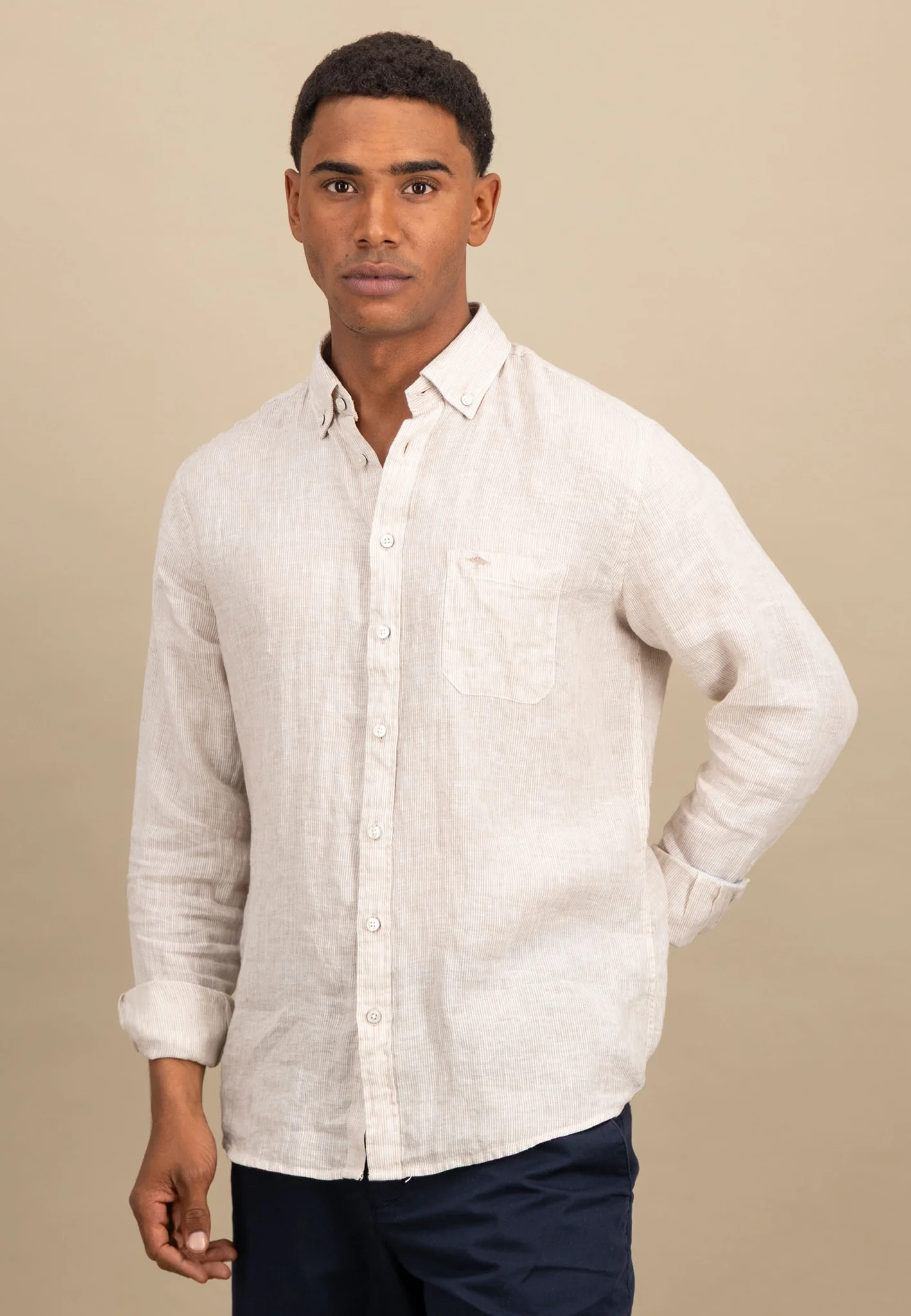 Hemd aus Leinen mit Button-Down-Kragen - Image 13