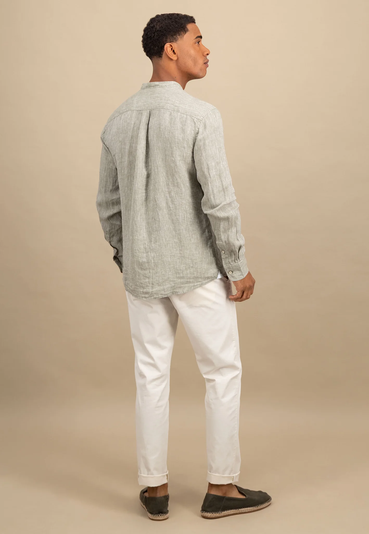 Hemd aus Leinen mit Stehkragen - Image 14