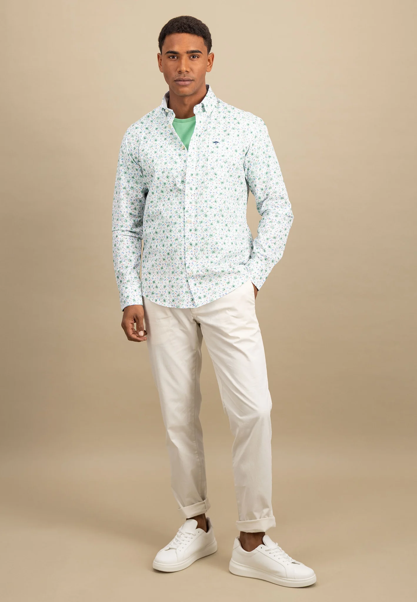 Hemd mit Button-Down-Kragen und floralem Print - Image 8