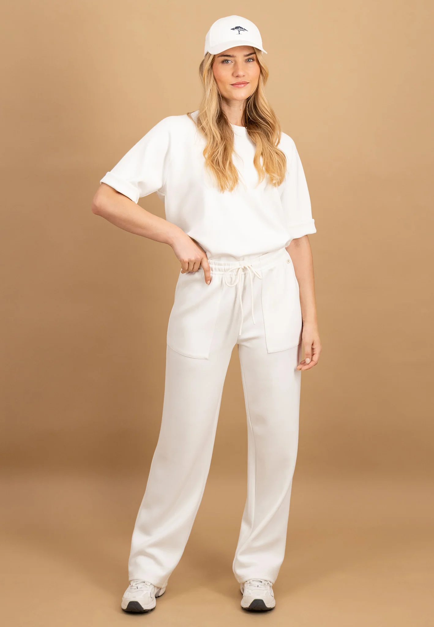 Jerseyhose aus Viskose-Mix mit Tunnelzug - Straight Leg - Image 3