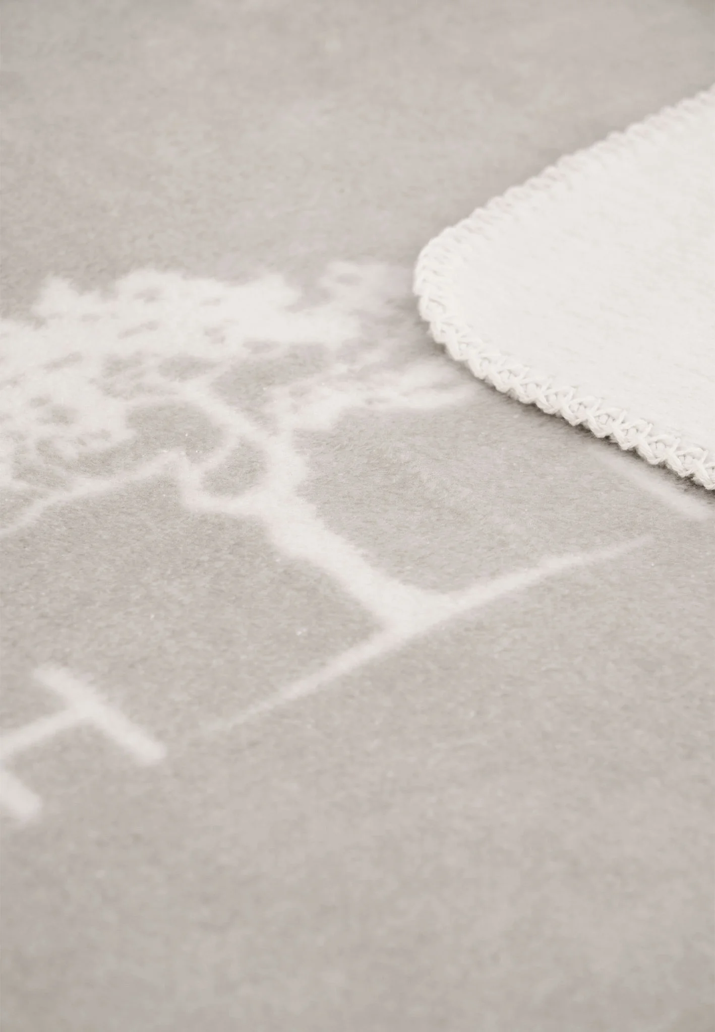 KOMBERS Wohndecke - Image 4