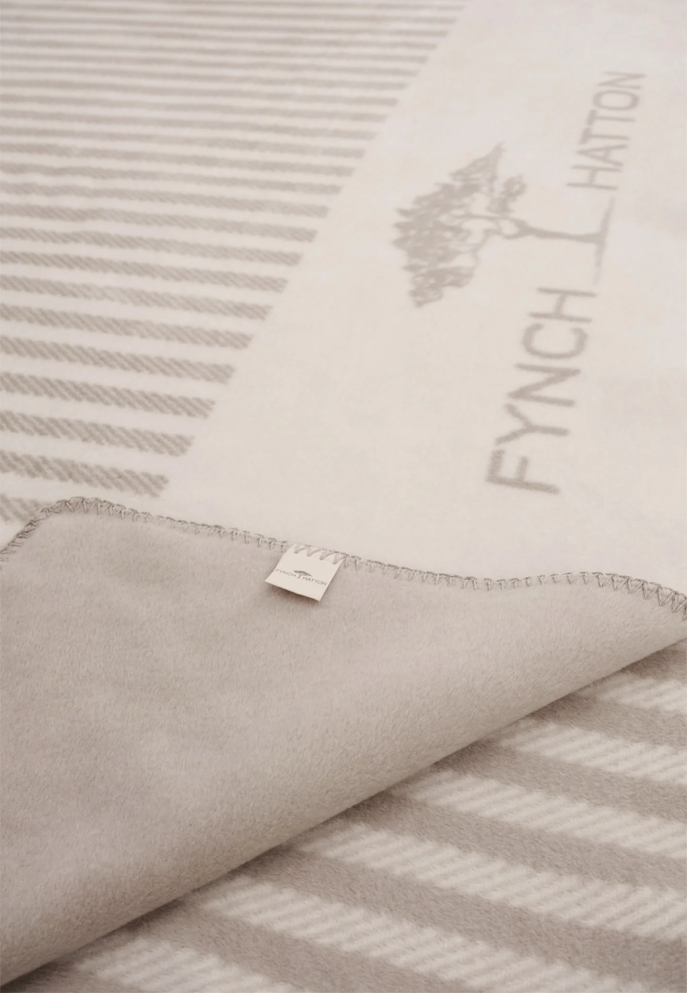 KOMBERS Wohndecke mit Streifen - Image 6