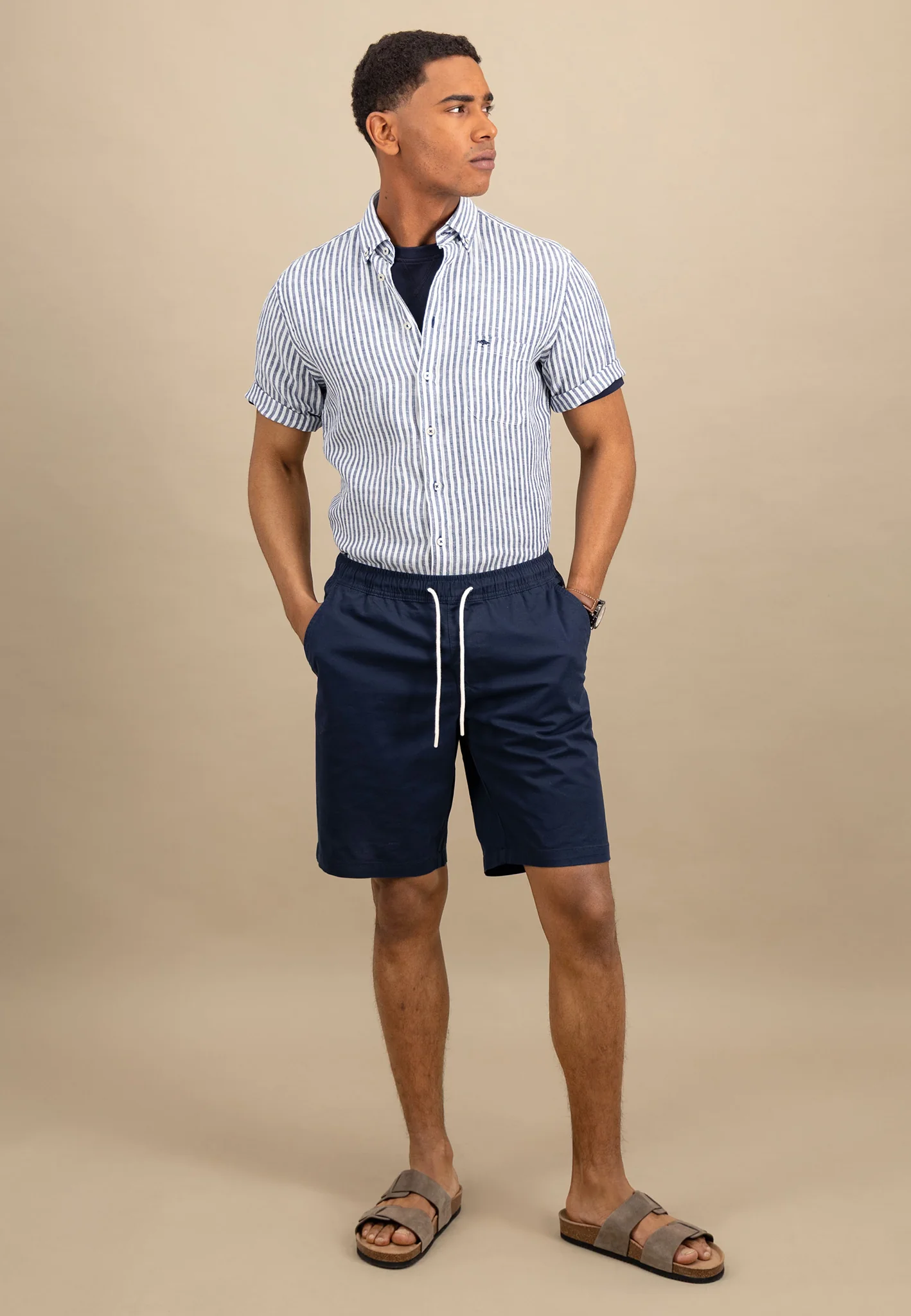 Kurzarm Hemd aus Leinen mit Streifen und Brusttasche - Image 4