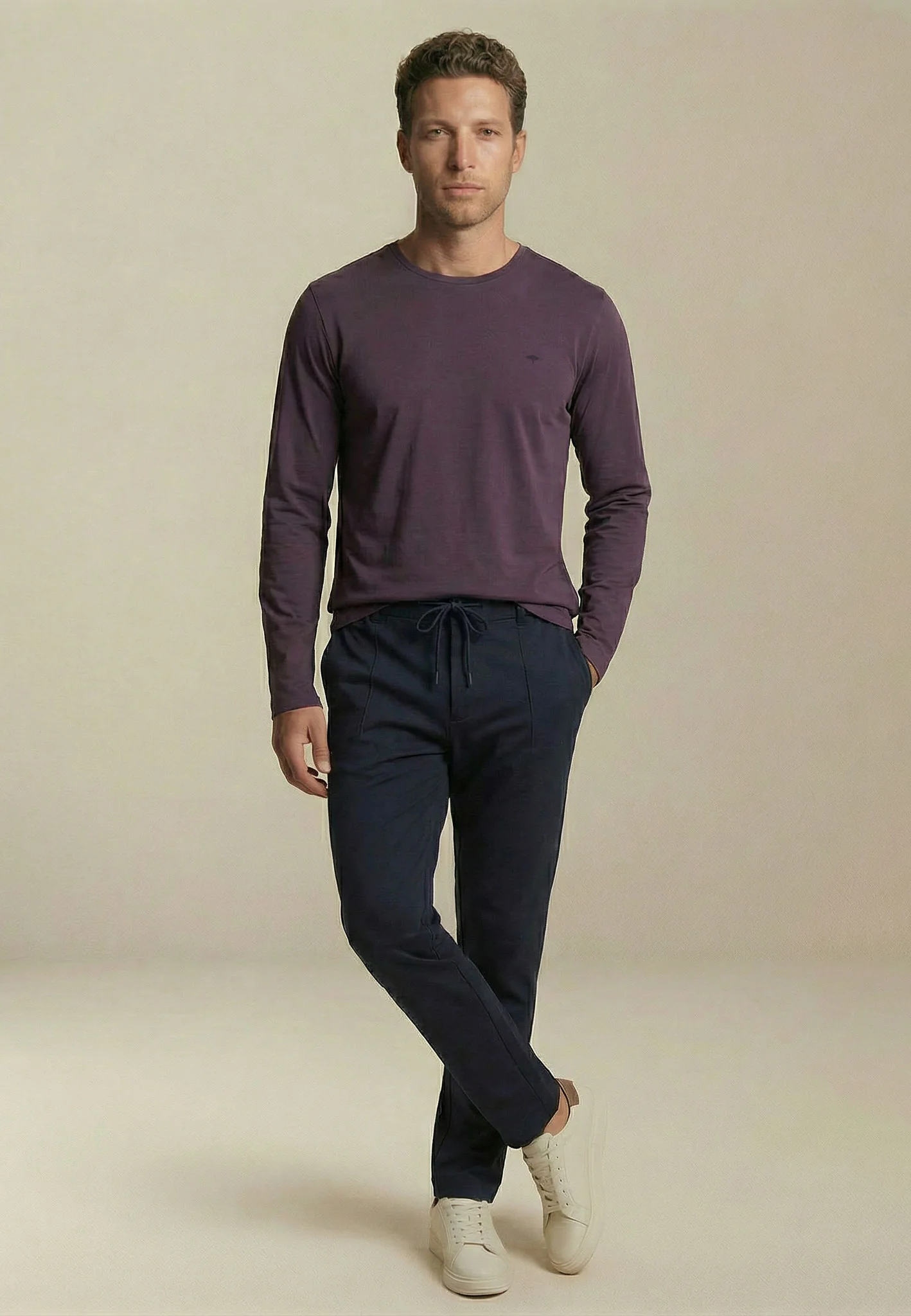 Langarmshirt aus Baumwolle mit Rundhalsausschnitt und Logostickerei - Image 3