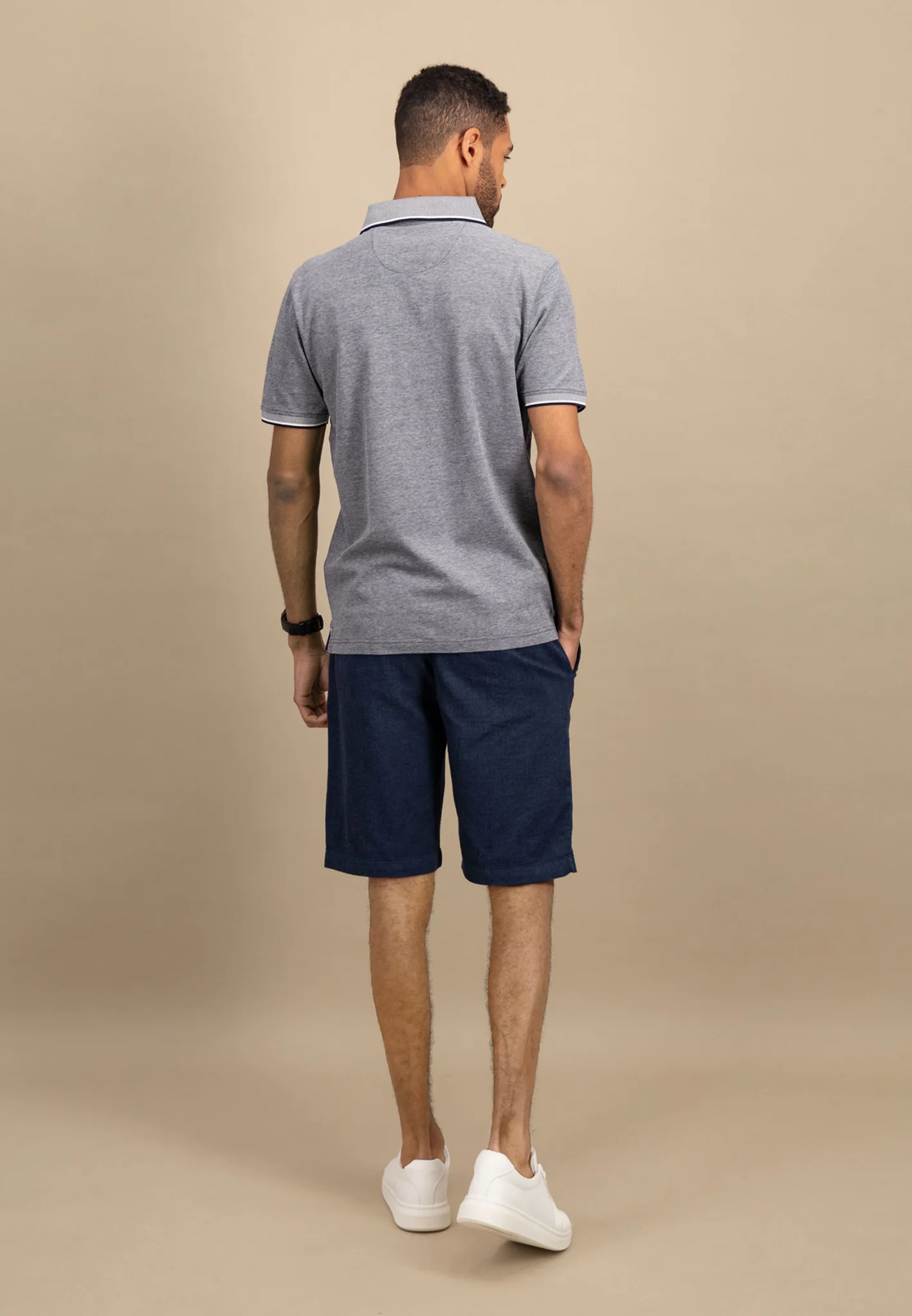 Piqué Poloshirt aus Baumwolle mit Kontrastdetails - Image 22