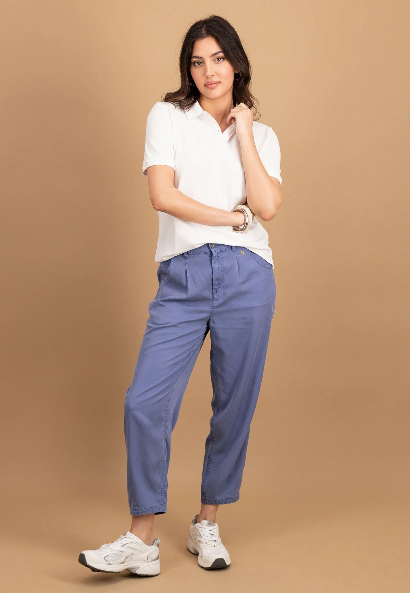 Poloshirt aus Baumwoll-Stretch mit Knopfleiste und klassischem Kragen - Image 26